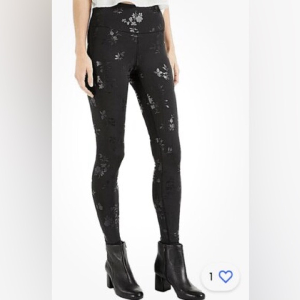 INC International Concepts Womens Floral-Embossed Compression Leggings Black S